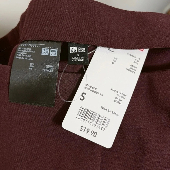 ‼️ 50% OFF ‼️🌟⭐️✨CLEARANCE SALE  ✨⭐️🌟 UNIQLO | MAROON MIDI PENCIL SKIRT - Picture 6 of 6